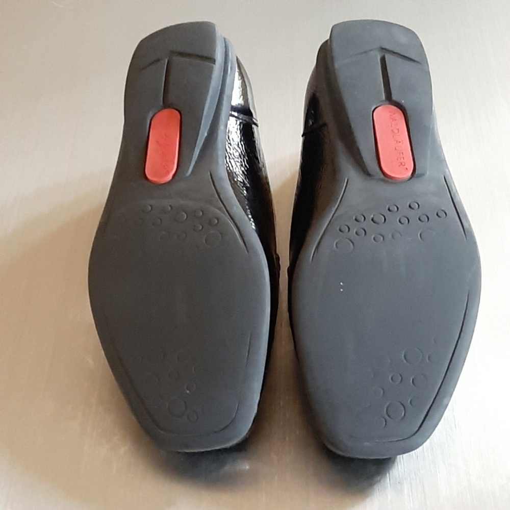 Waldlaufer black patent leather loafer or slip on shoe us size 8.5 EUC - Picture 6 of 8